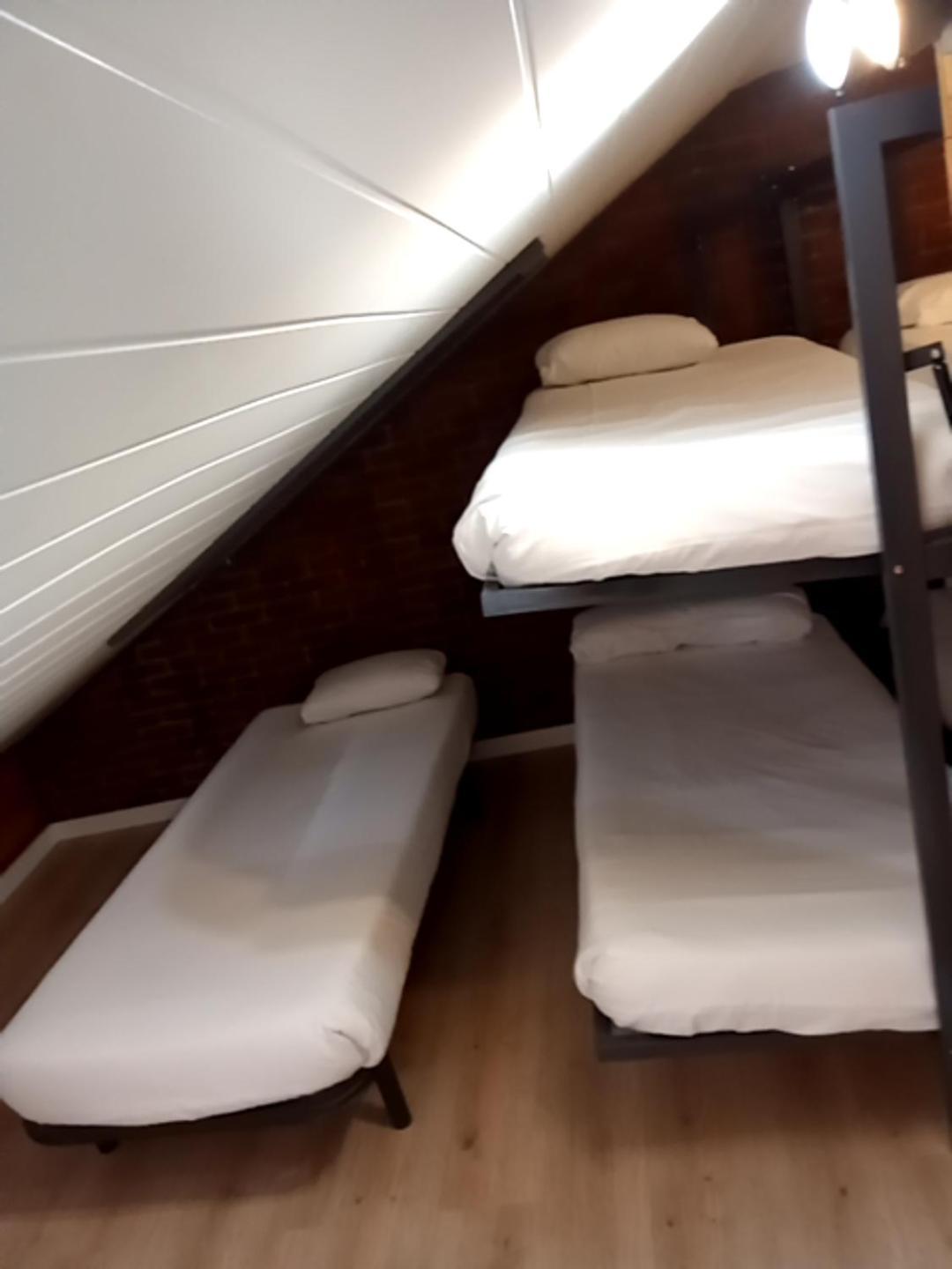 Hostal Erasmus By Gaiarooms Salamanca Eksteriør billede