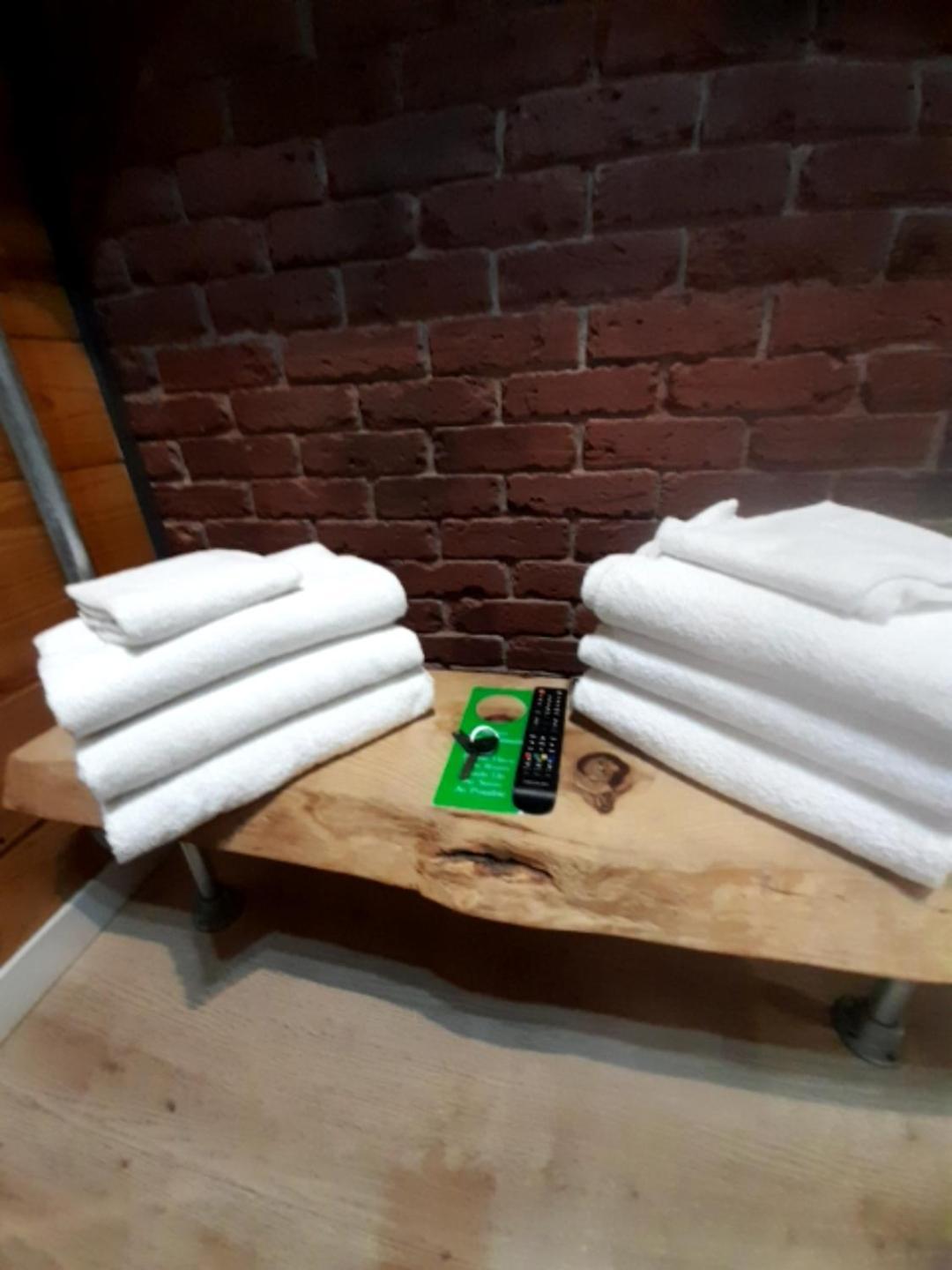 Hostal Erasmus By Gaiarooms Salamanca Eksteriør billede