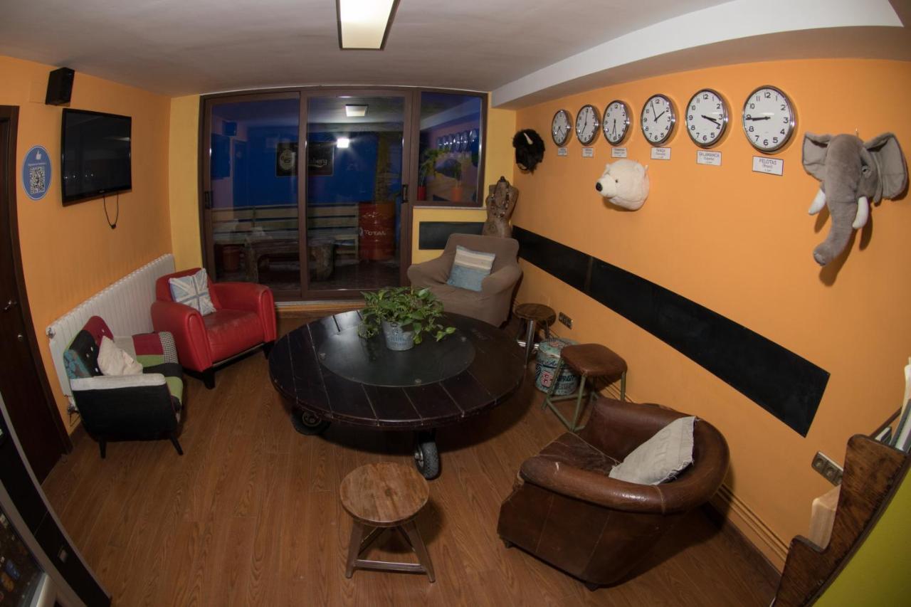 Hostal Erasmus By Gaiarooms Salamanca Eksteriør billede